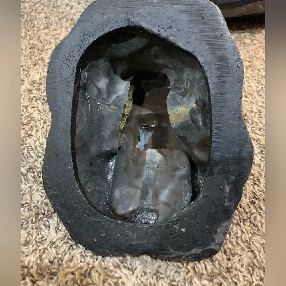 Sunken ship and sharks 3-D aquarium tank sculpture